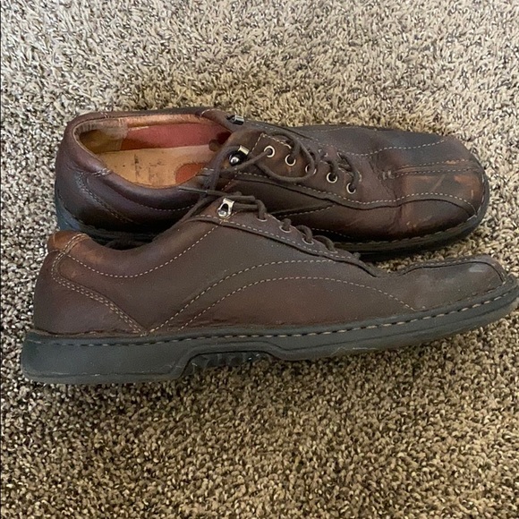 Clarks dress/casual shoe - Picture 2 of 3